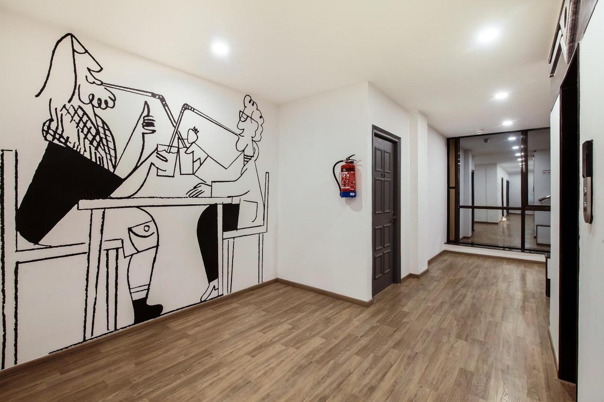 Townhouse Sky Hotel Ludhiana Exterior foto